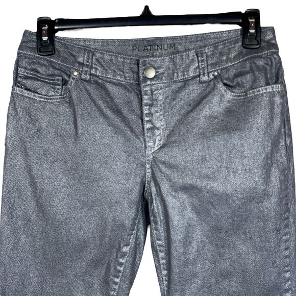 Chico’s Platinum SZ 0 (Small) Pants Mid-Rise Pockets Zip-Fly Shiny Silver Gray - Picture 2 of 8